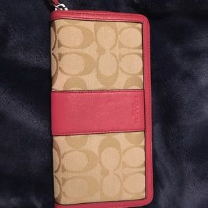 Coach Wallet- EUC